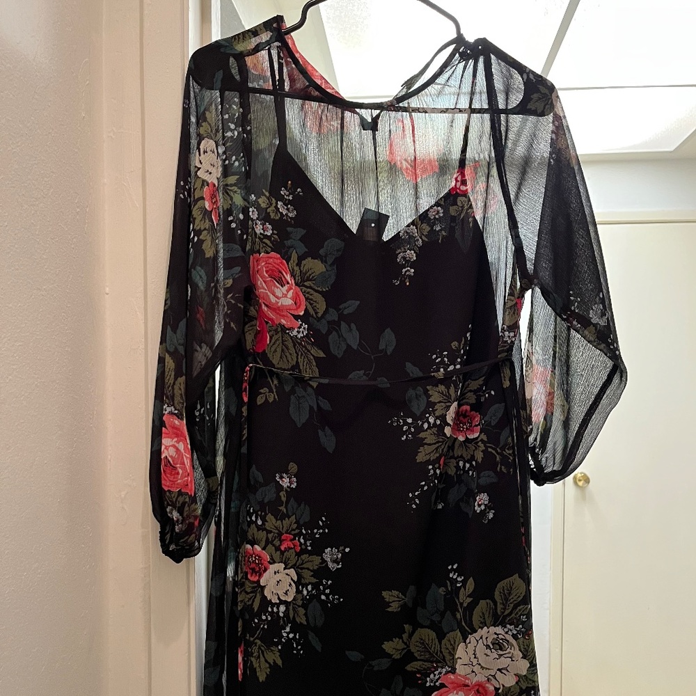 Floral Tie Waist Dress (Brand New)